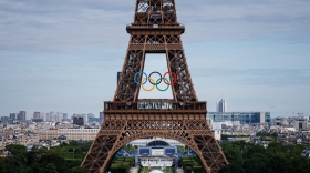 Travel expert unpacks airlines financial losses, silver lining of Paris tourism slump to score deals post-Olympics